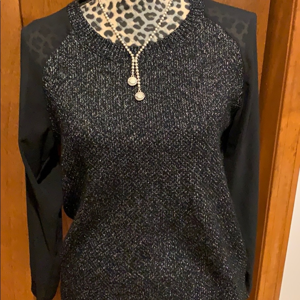 Sweater - Picture 3 of 7